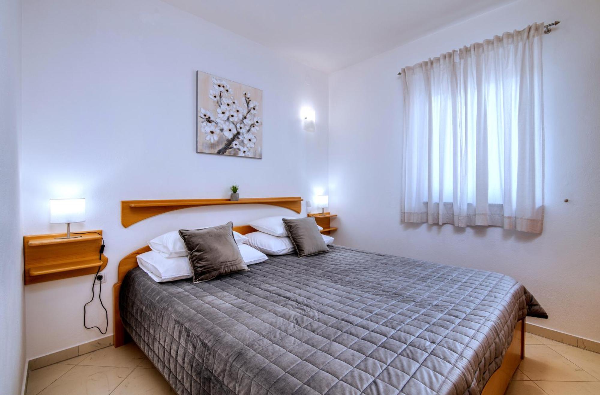 Apartments Kvarner 2 Малинска Экстерьер фото