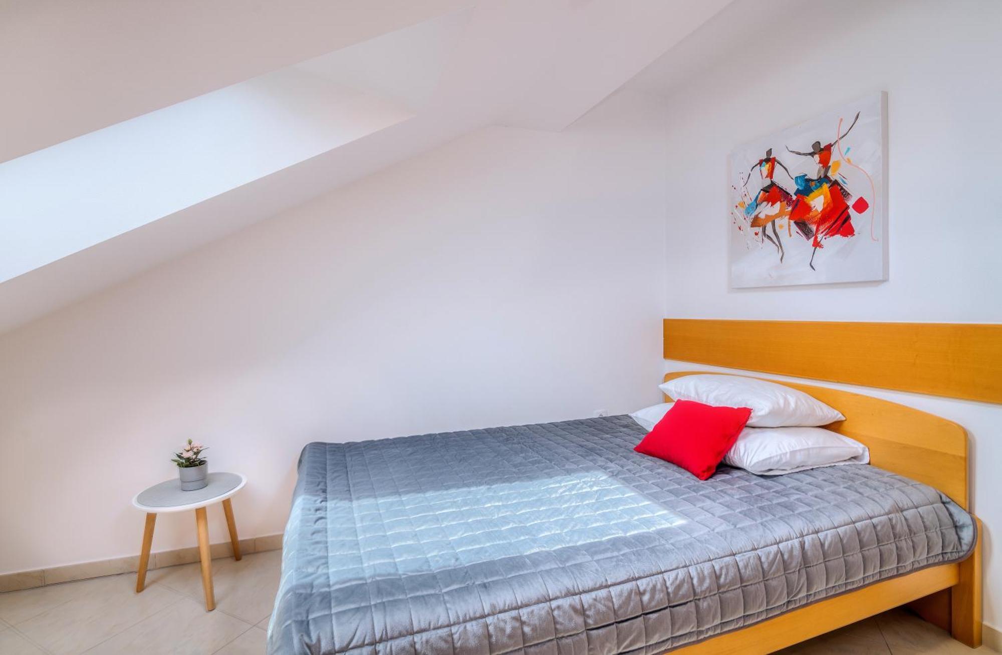 Apartments Kvarner 2 Малинска Экстерьер фото