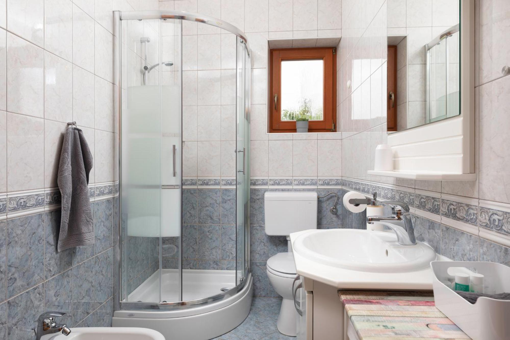 Apartments Kvarner 2 Малинска Экстерьер фото