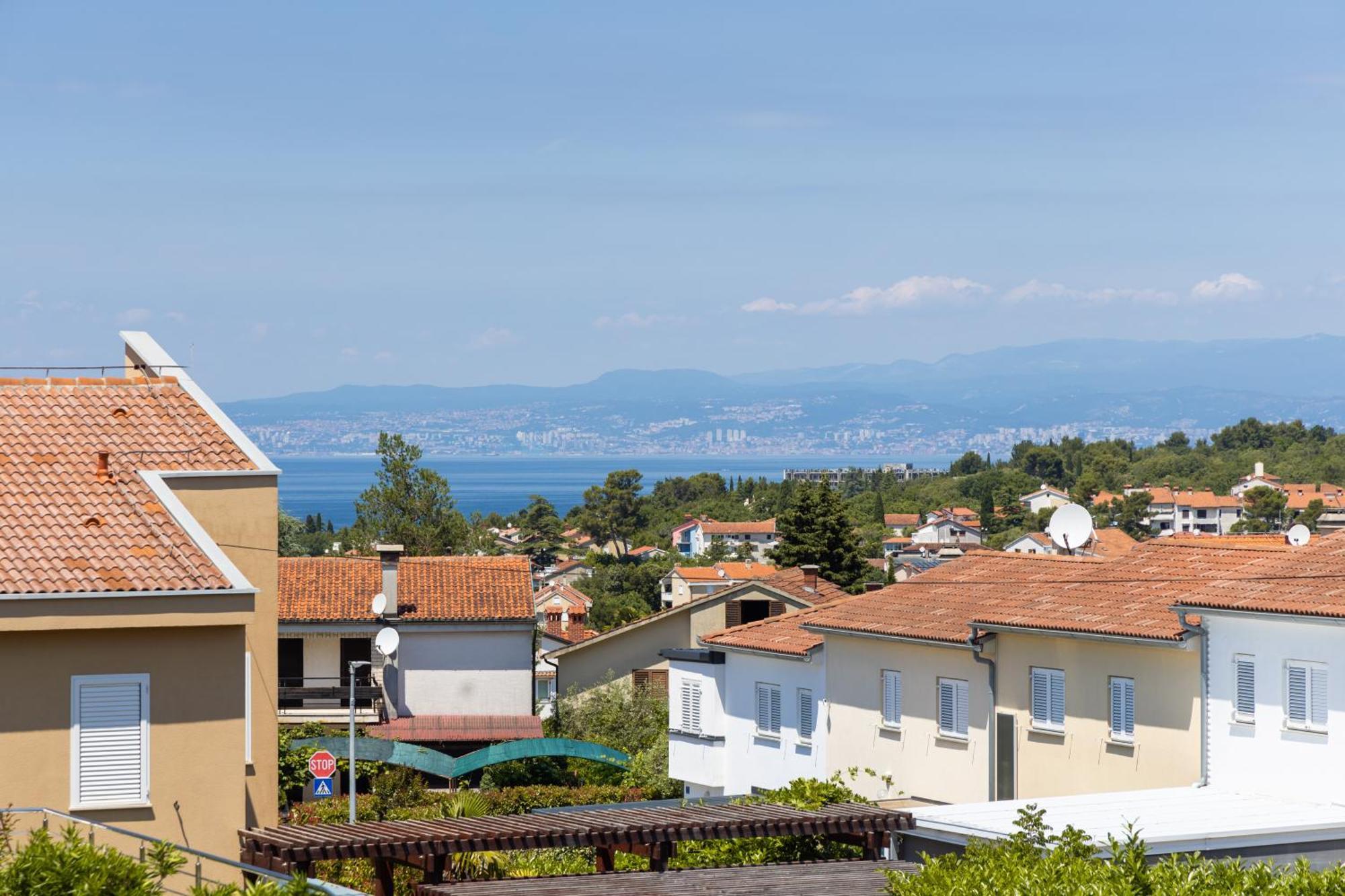 Apartments Kvarner 2 Малинска Экстерьер фото